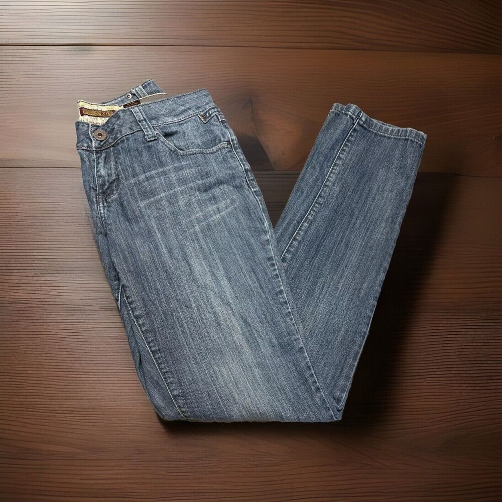 Zana Di ZD Premium Jeans Juniors Size 9 Blue Back Flap Pockets Retro Y2k